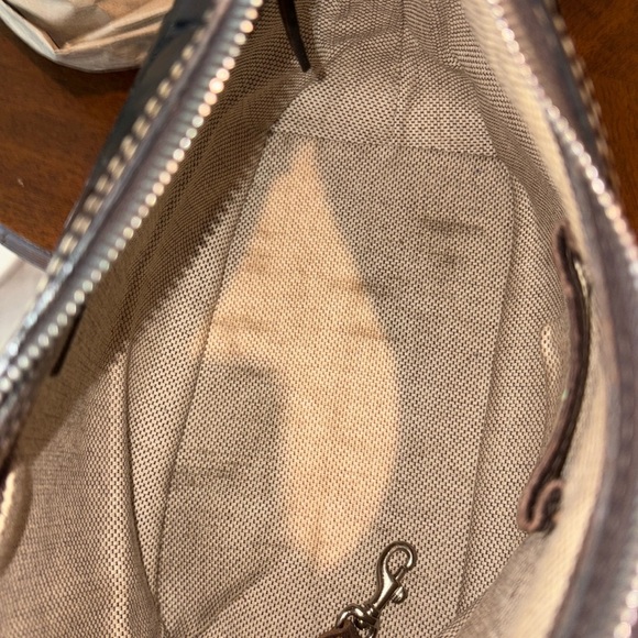 Dooney & Bourke  Vintage Croc pattern Leather  dark brown Shoulder Bag - Picture 15 of 17